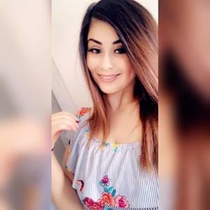 Meet your Posher, Ana